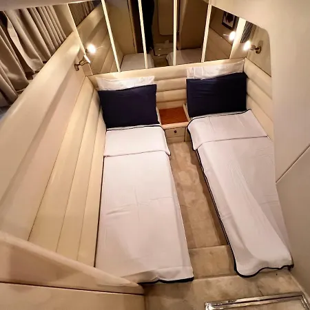 Exclusive 2 Botel Çeşme