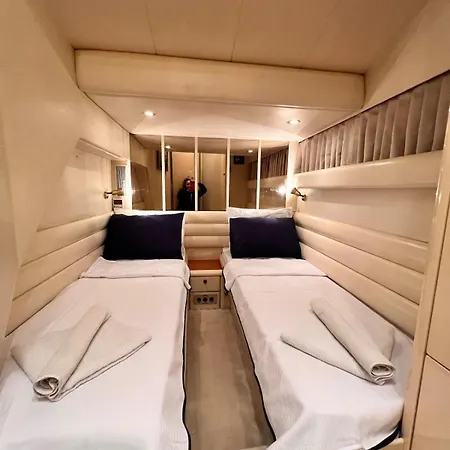 보트호텔 Exclusive 2 Çeşme